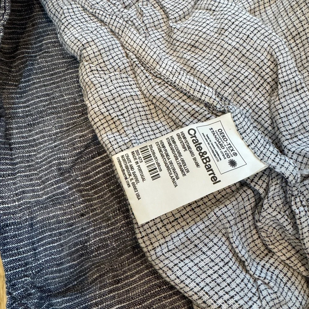 Crate Barrel Air Hemp Grid Ink Stripe Standard Shams EUC